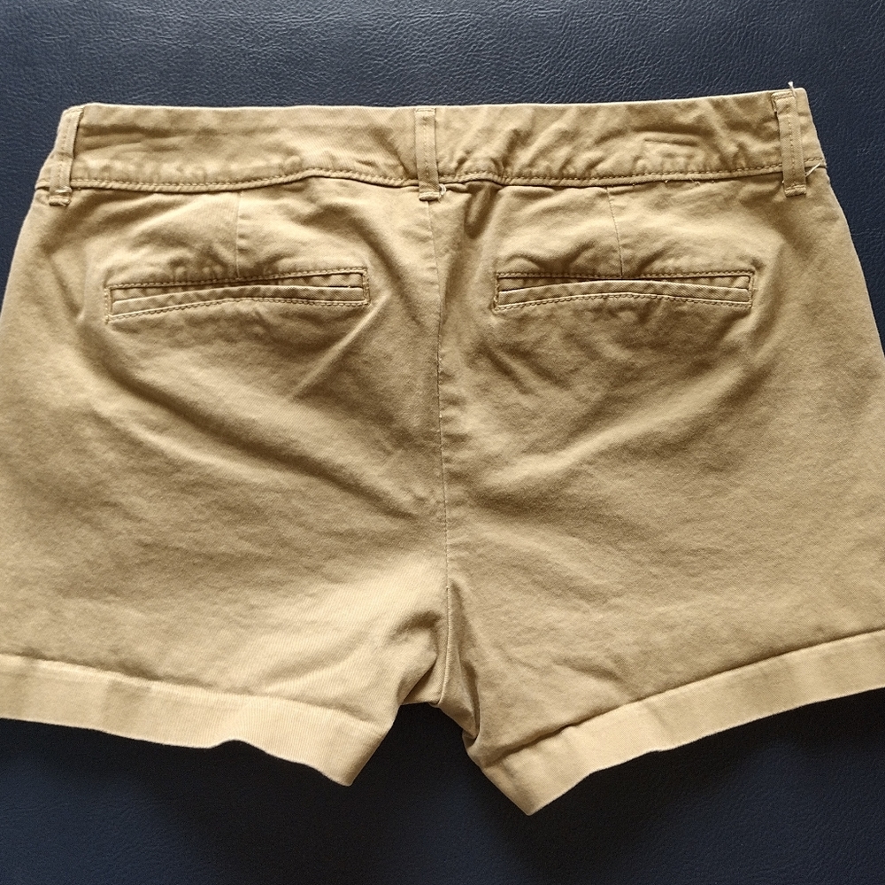 🌺OLD NAVY LE PIXIE SHORTS - Picture 2 of 6